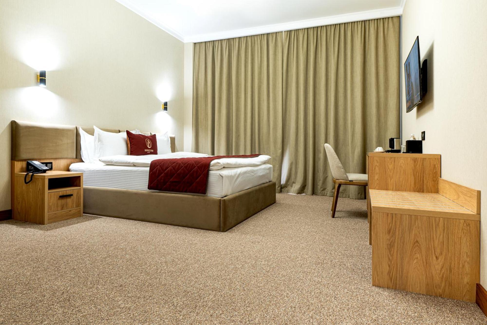 Mardan Hotel Shymkent Exterior photo